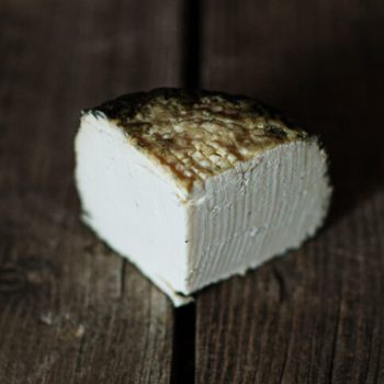 Ricotta scorza nera